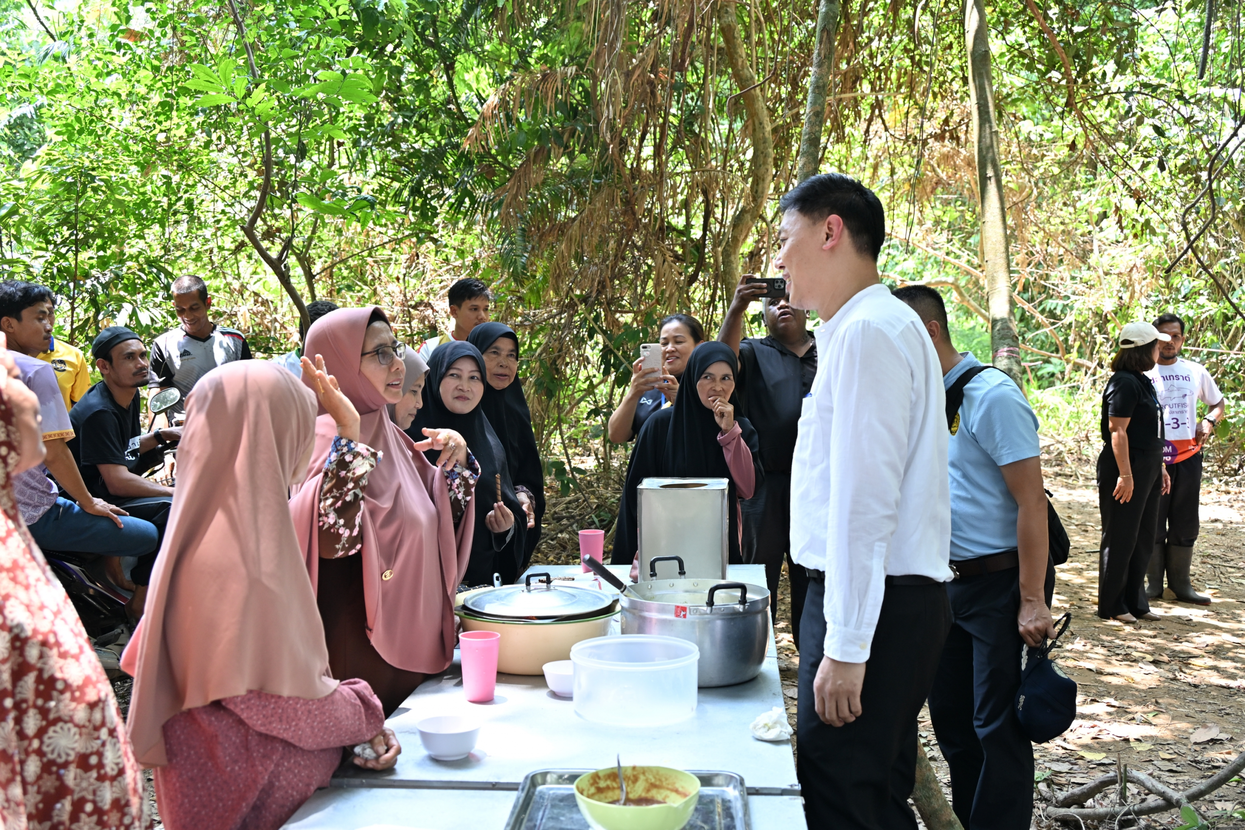 รักษาการเลขาธิการ ศอ.บต. รับฟังเสียงประชาชนกรงปินัง ย้ำพัฒนาลุ่มน้ำปัตตานีต้องเคารพวิถีชุมชน “ไม่มีการเดินหน้าเขื่อนรูปแบบเดิม