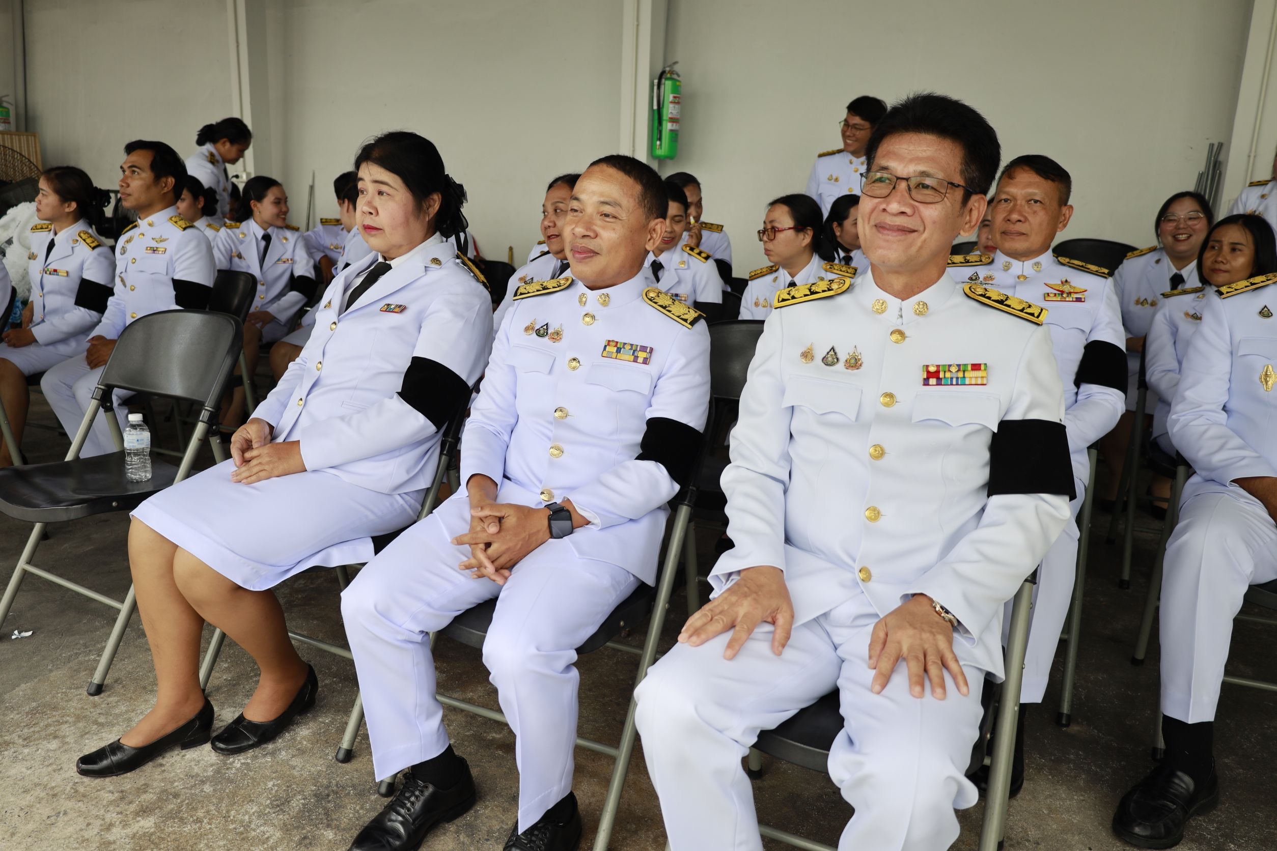 ข้าราชการและบุคลากร ศอ.บต. ร่วมน้อมถวายความอาลัย ในพระพิธีธรรมสวดอภิธรรมพระศพ สมเด็จพระเจ้าลูกเธอ เจ้าฟ้าพัชรกิติยาภา นเรนทิราเทพยวดี กรมหลวงราชสาริณีสิริพัชร มหาวัชรราชธิดา
