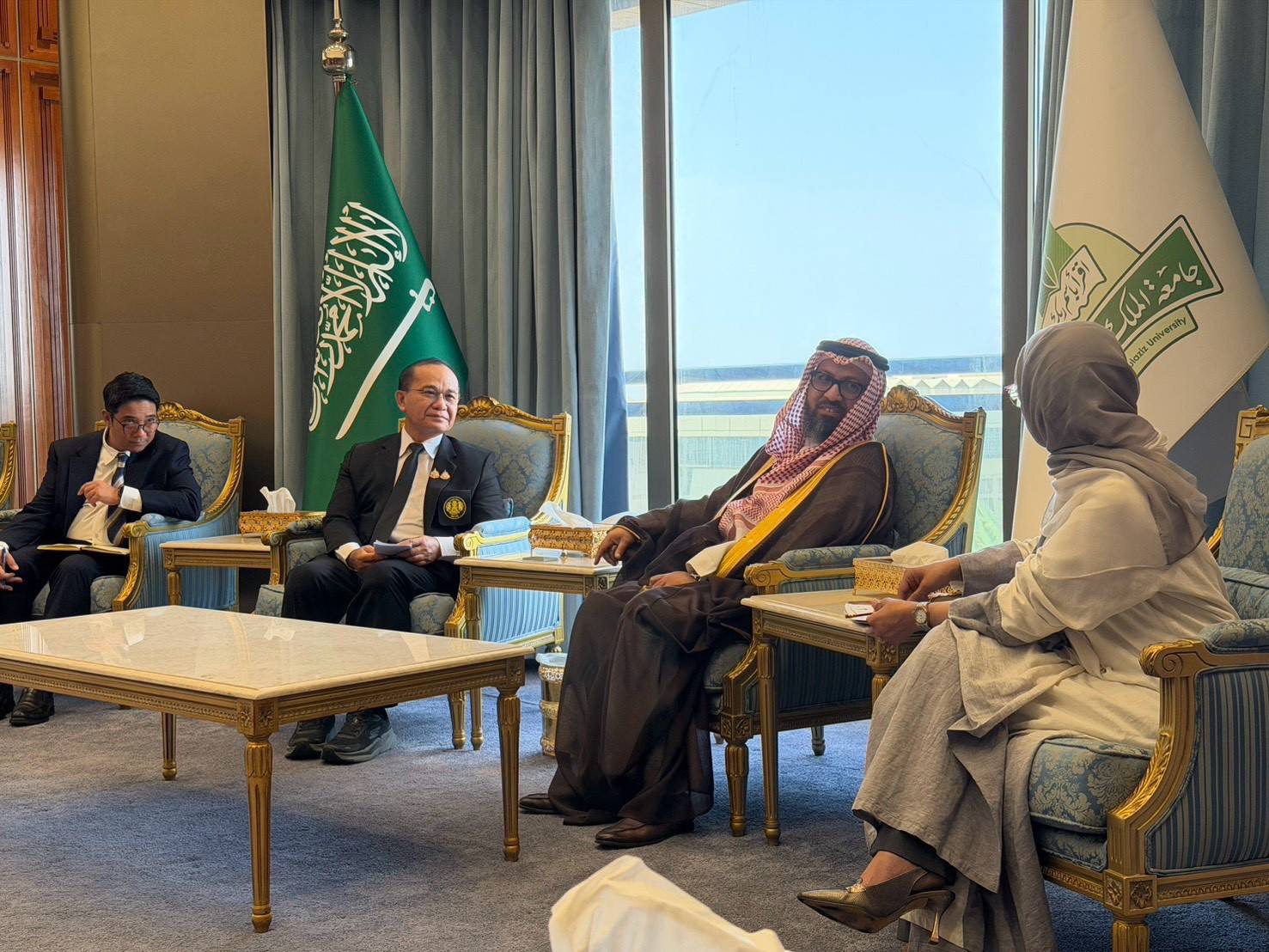 ศอ.บต. เดินหน้าสานพลังการศึกษาไทย–ซาอุฯ หารือ ม. King Abdulaziz ขยายโอกาสเยาวชนไทย พร้อมเชื่อมเครือข่ายผ่าน OIC