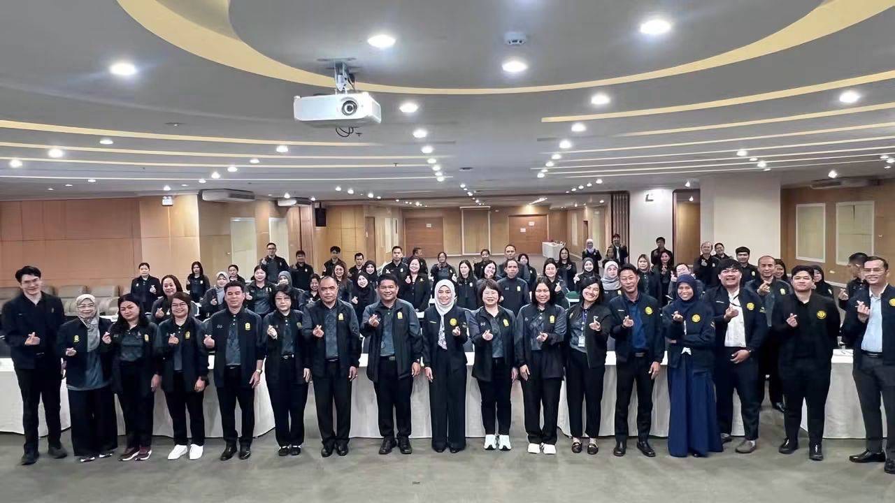 ศค.จชต. จับมือ ศอ.บต. “คุยให้ชัด ทำให้จริง” ผนึกพลังขับเคลื่อนการศึกษา สู่โอกาสของเด็กชายแดนใต้