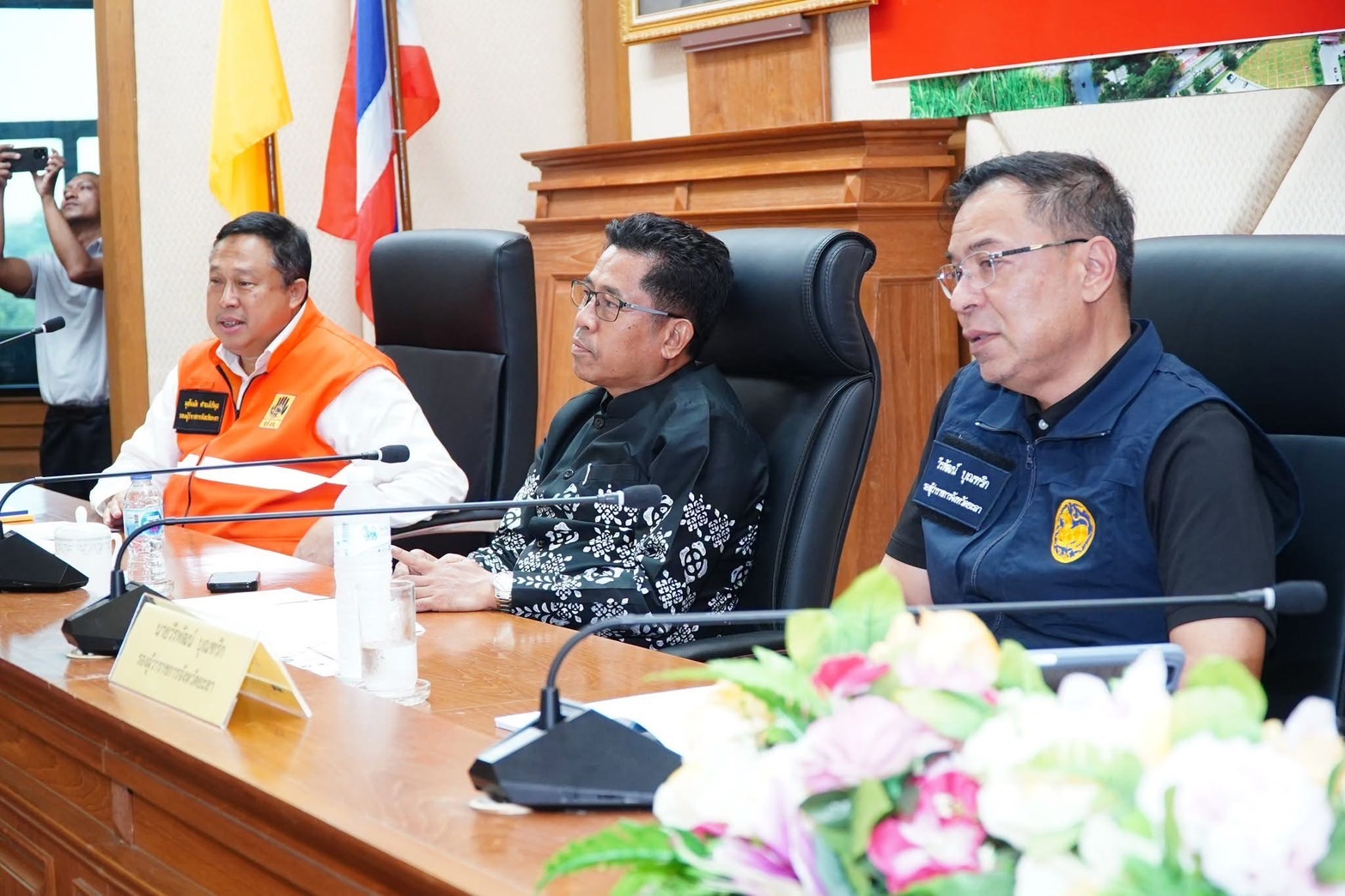 ยะลาเร่งพร้อมรับมือฝน 69 ผนึกทุกหน่วยงานรับมืออุทกภัย ศอ.บต. เสริมกำลังหนุนช่วยประชาชน